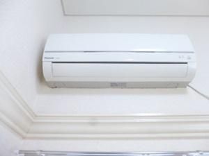 �y���̑��z�@�G�A�R��