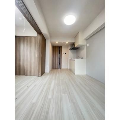 �y���̑��z�@���r���O