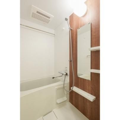 �y���̑��z�@�o�X�^�V�����[