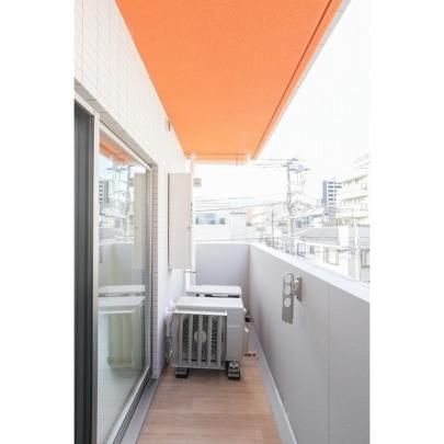 �y���̑��z�@�o���R�j�[