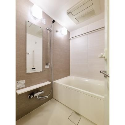 �y���̑��z�@�o�X�^�V�����[