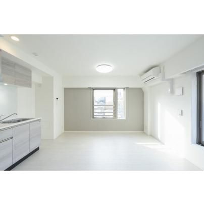 �y���̑��z�@���r���O