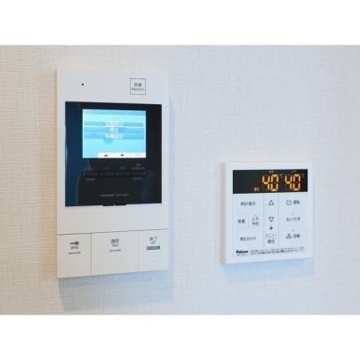 �y���̑��z�@�Z�L�����e�B