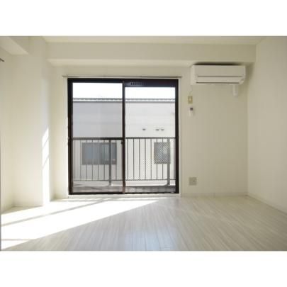 �y���̑��z�@���r���O