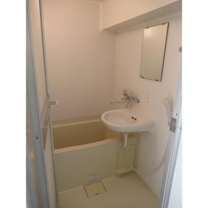 �y���̑��z�@�o�X�^�V�����[