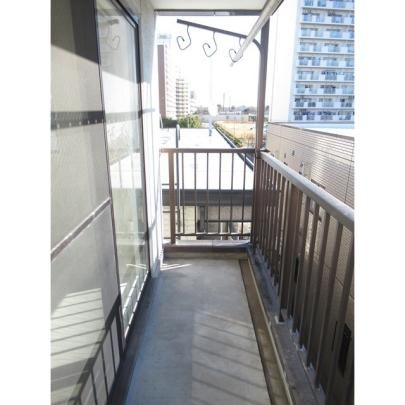 �y���̑��z�@�o���R�j�[