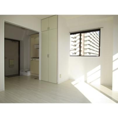 �y���̑��z�@���r���O