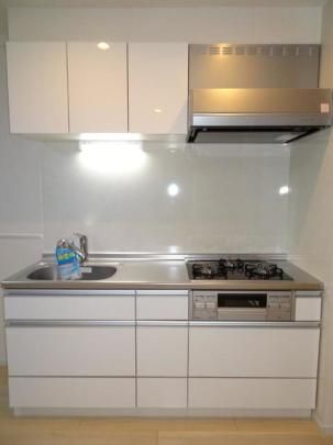 �y���̑��z�@�L�b�`��