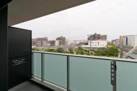 �y���̑��z�@���ʐ^�͓��^�C�v�Z�˂ł��B