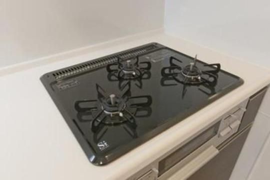 �y���̑��z�@���ʐ^�͓��^�C�v�Z�˂ł��B