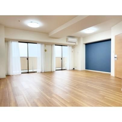 �y���̑��z�@���r���O