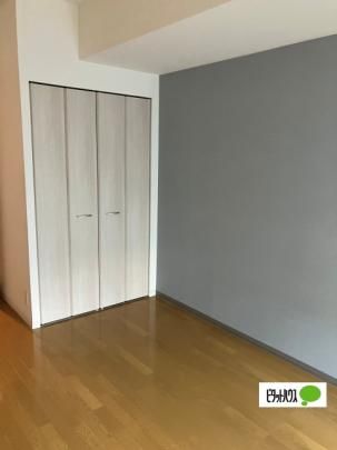 �y���̑��z�@���r���O