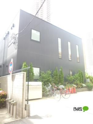 �y���Ӂz�@�O���[�o���L�b�Y���哇���F322m