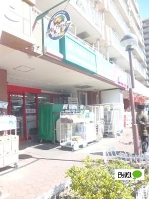 �y���Ӂz�@�܂��΂������Ɠ��哇�w�O�X�F131m