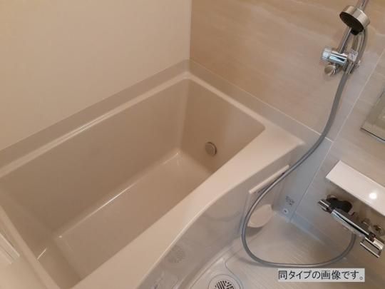 �y���̑��z�@�o�X�^�V�����[