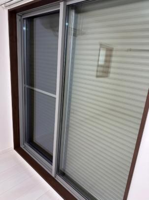 �y���̑��z�@�V���b�^�[�J��